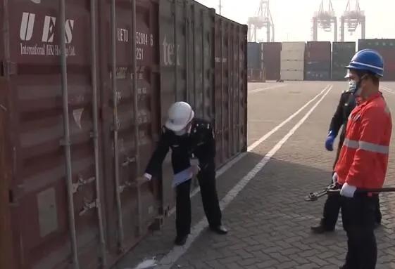 <a href='http://www.vwgbic.cn' title='危險品運輸' >危險品運輸</a>